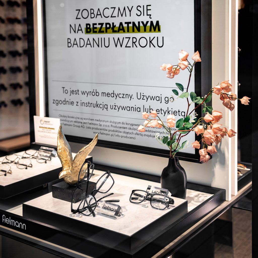 Otwarcie Fielmann w Galerii Solnej. Zdjęcie z wnętrza salonu.