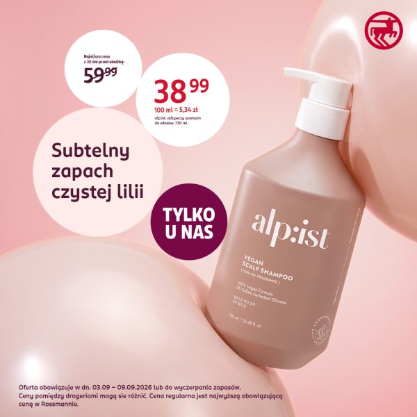 Baner promocyjny Rossmann na pudroworóżowym tle przedstawiający butelkę odżywczego szamponu do włosów alp:ist (730 ml) o zapachu lilii. W lewej części na białych kółkach umieszczono napis „Subtelny zapach czystej lilii” oraz czerwoną cenę promocyjną 38,99 zł (najniższa cena z 30 dni przed obniżką: 59,99 zł). Obok widnieje fioletowy okrąg z napisem „TYLKO U NAS”, w prawym górnym rogu czerwone logo Rossmanna, a na dole informacja o czasie trwania promocji: 03.09 – 09.09.2026 r.